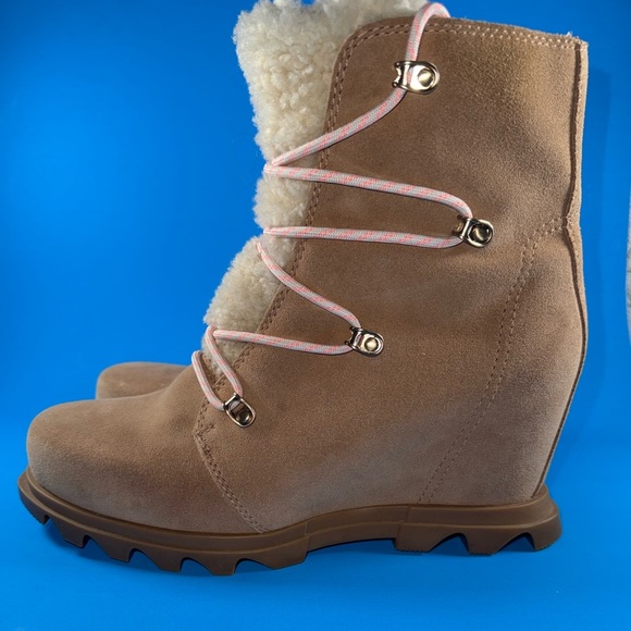 Sorel Women Joan of Arctic Wedge III Boot Lace Cozy Brown Waterproof - Picture 2 of 9